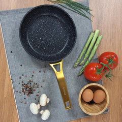 Juego de 3 Sartenes Antiadherentes Induccións Gold Titanium Ø 20-24-28