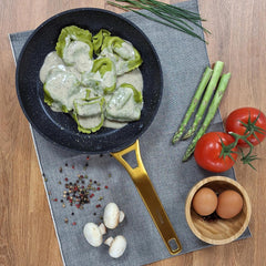 Juego de 3 Sartenes Antiadherentes Induccións Gold Titanium Ø 20-24-28